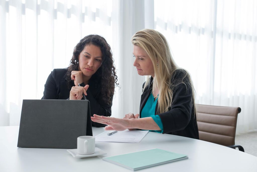 When to Outsource 